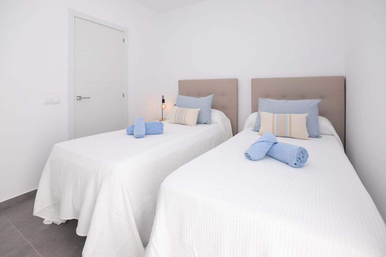 Apartment Family 1 Beachfront Corralejo By Holidays Home Bagian luar foto