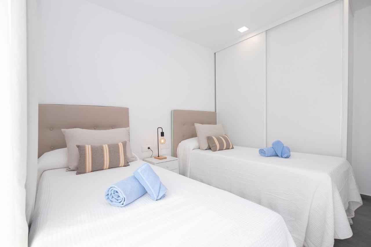 Apartment Family 1 Beachfront Corralejo By Holidays Home Bagian luar foto
