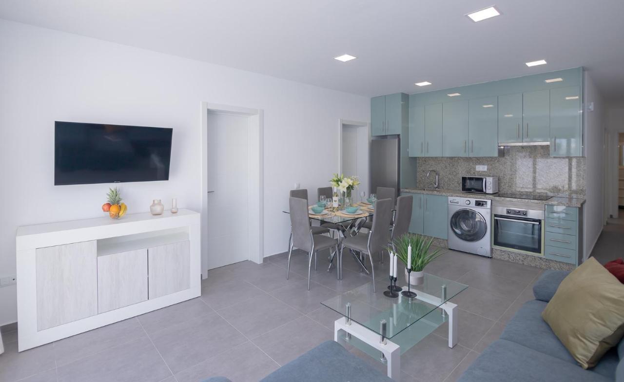 Apartment Family 1 Beachfront Corralejo By Holidays Home Bagian luar foto