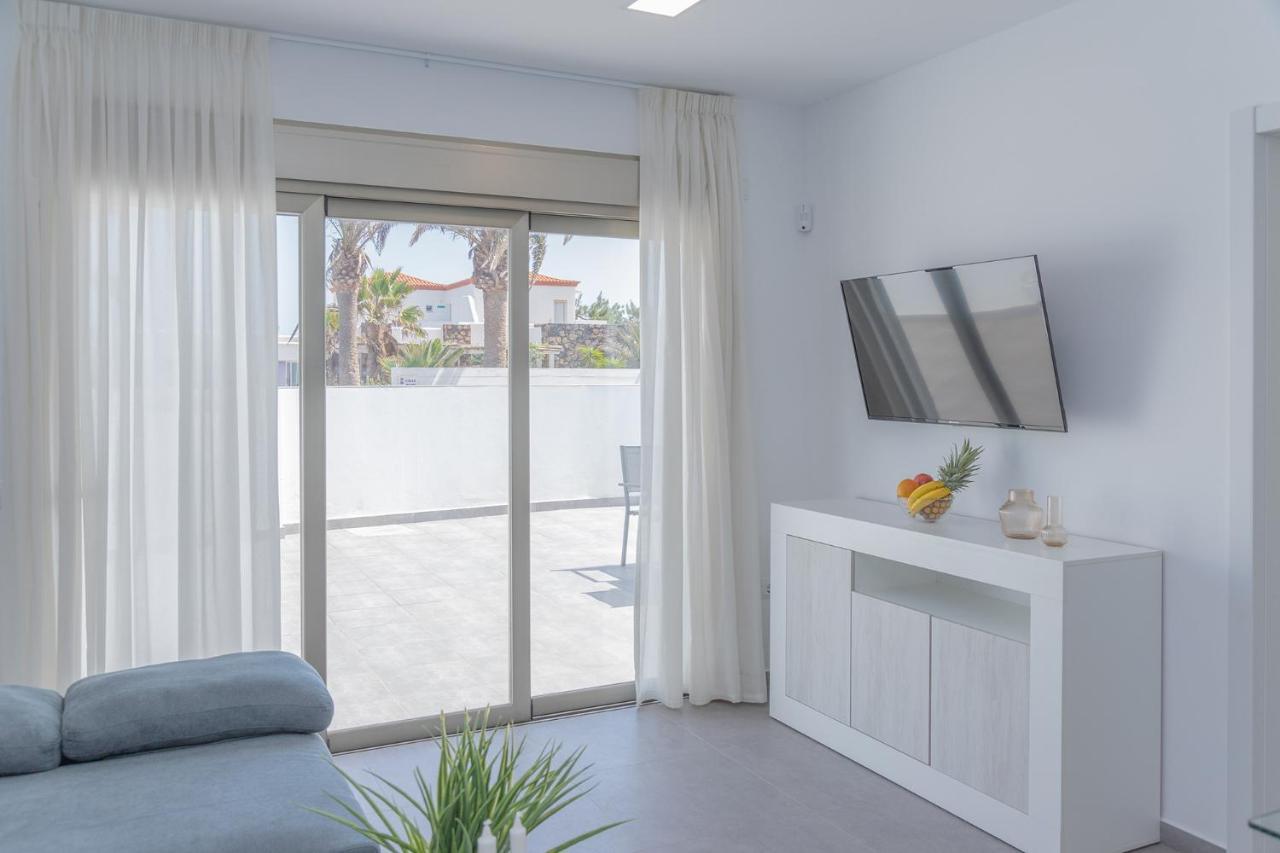 Apartment Family 1 Beachfront Corralejo By Holidays Home Bagian luar foto
