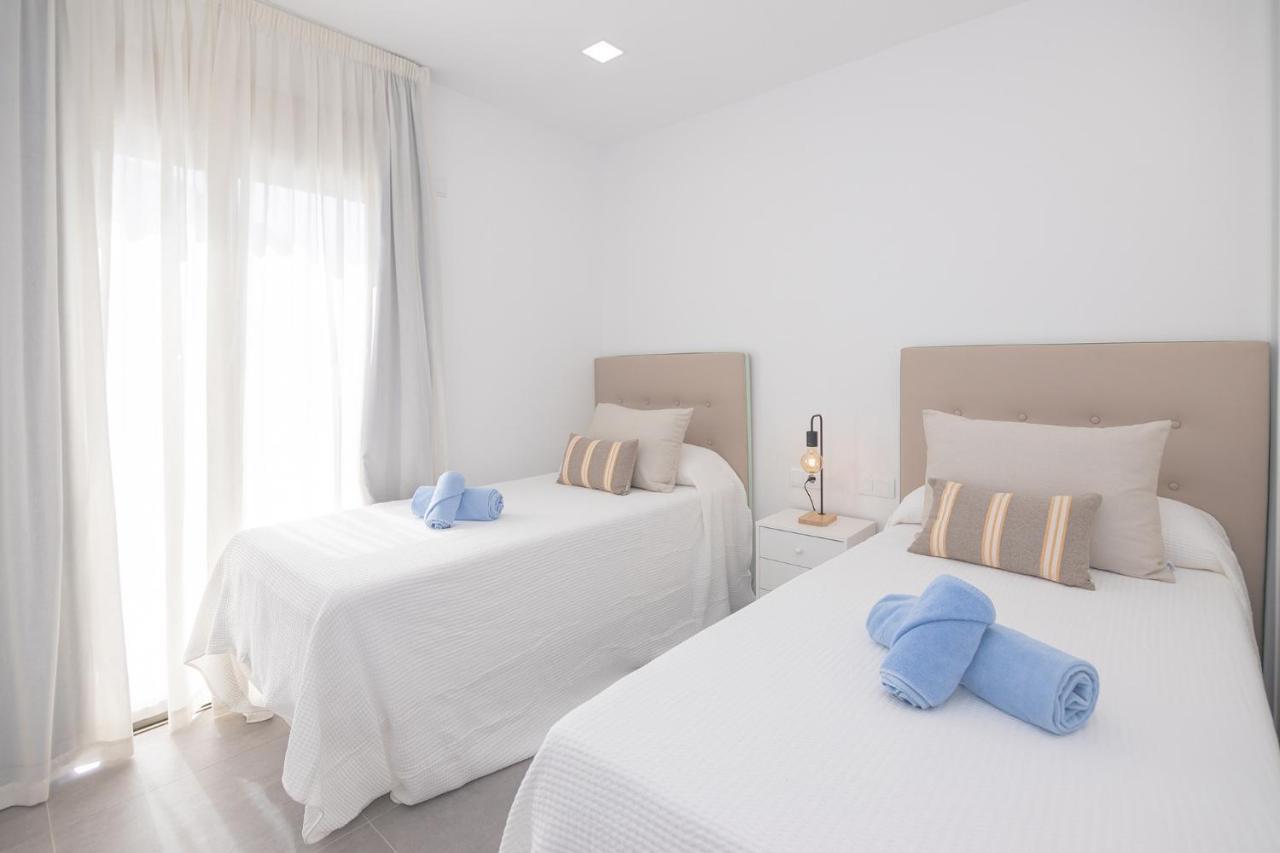 Apartment Family 1 Beachfront Corralejo By Holidays Home Bagian luar foto